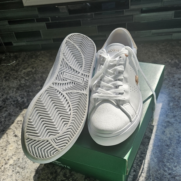 Lacoste Powercourt 2.0  Rose Gold.  SOLD OUT ONLINE.  Rare to find common sizes. - Picture 6 of 7